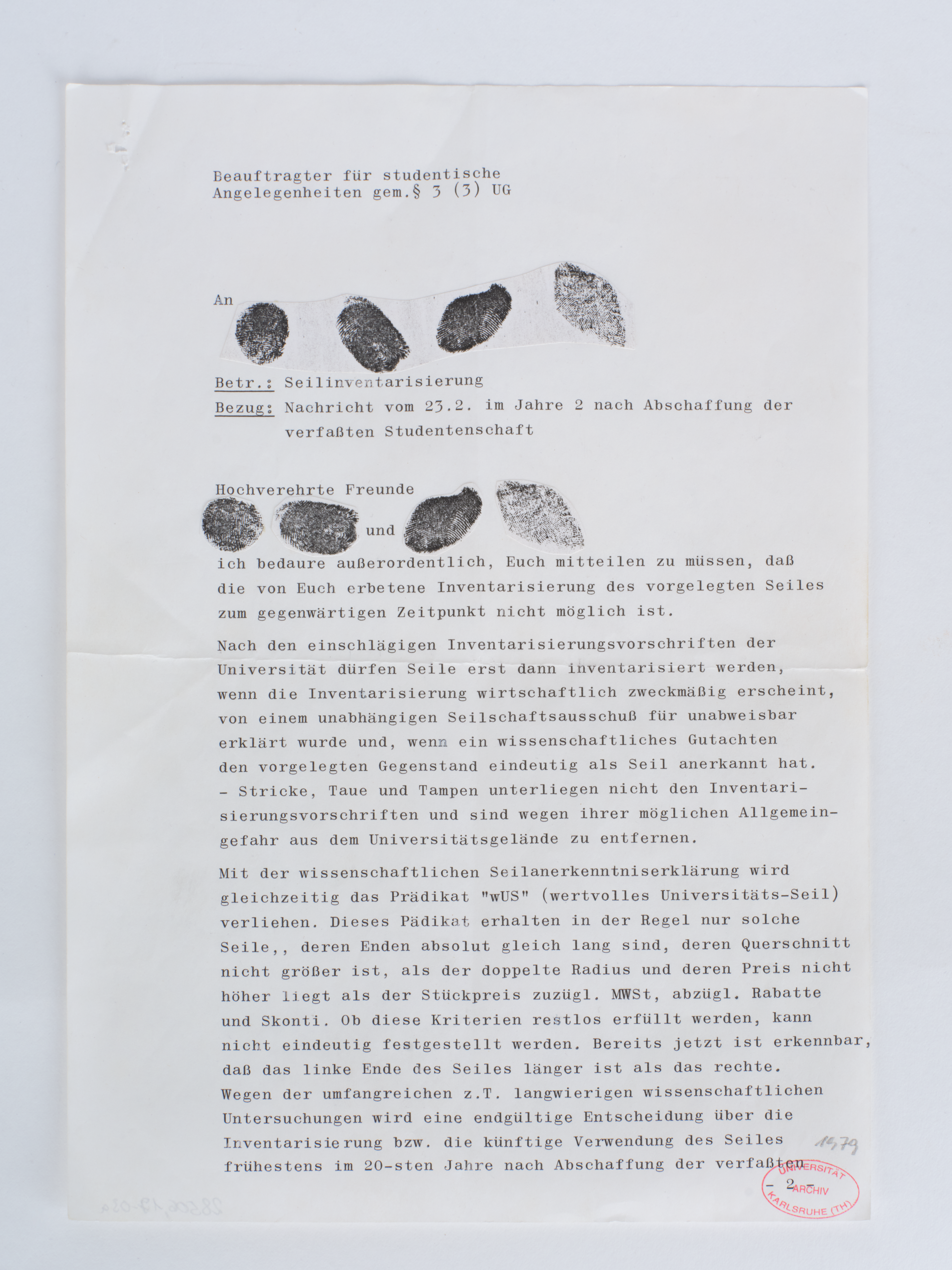 Anonymous reply letter from the representative for Student Affairs pursuant to § 3 (3) of the Baden-Württemberg University Act at Karlsruhe University (Wolfgang Nowotny) to anonymous members of the General Student Committee in the Great Senate, undated, from February 23 on, 1979. KIT Archives 28506/17, page 1. Photograph: Amadeus Bramsiepe and Jonas Zilius.