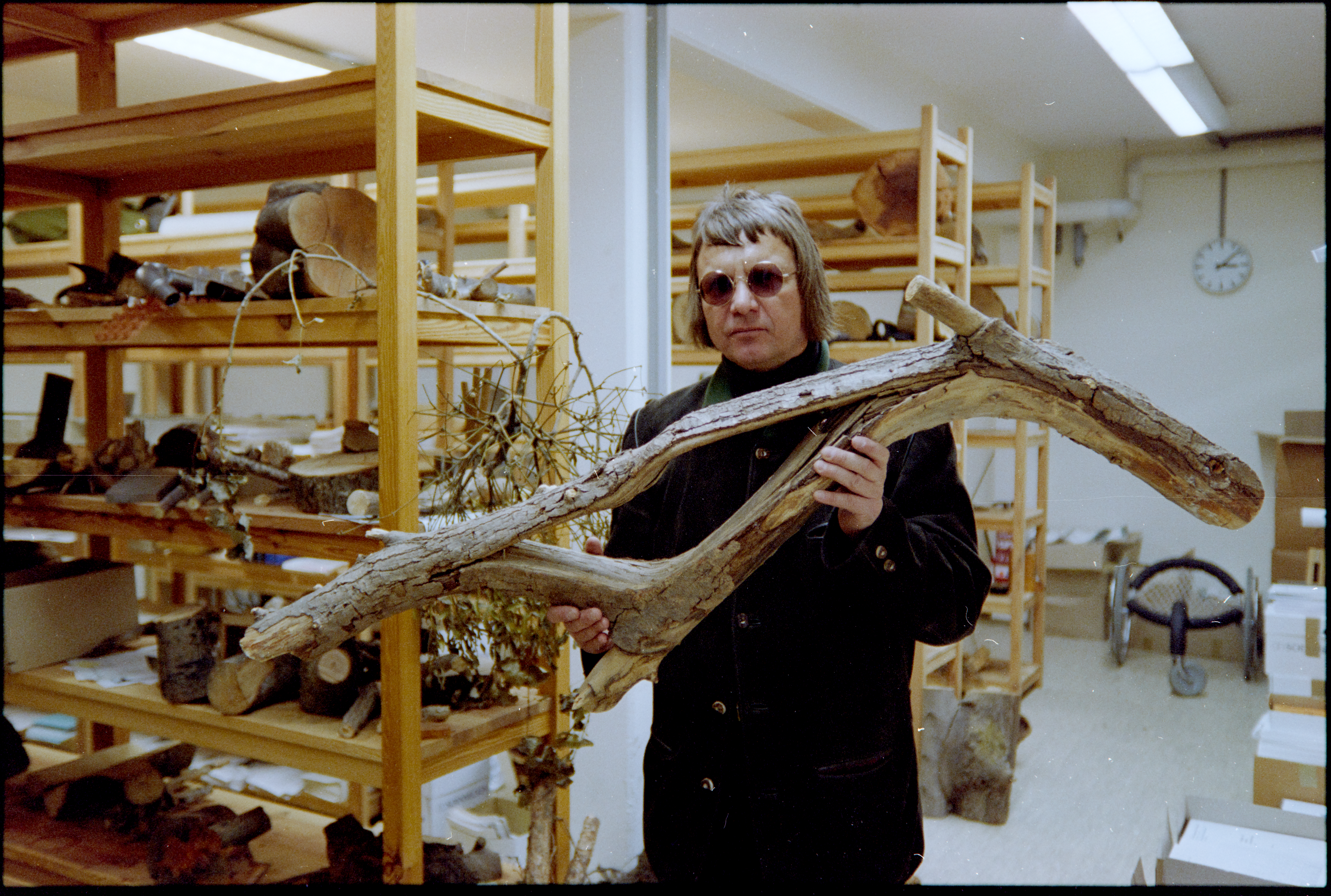 Prof. Claus Mattheck with a piece of wood explaining his Visual Tree Assessment Method, developed by the Institute for Materials Research at Nuclear Research Center Karlsruhe according to research by Claus Mattheck, August 13, 1993, photographer unknown. KIT Archives 28028/09818. March 4, 1993, photographer unknown. KIT Archives 28028/10770.